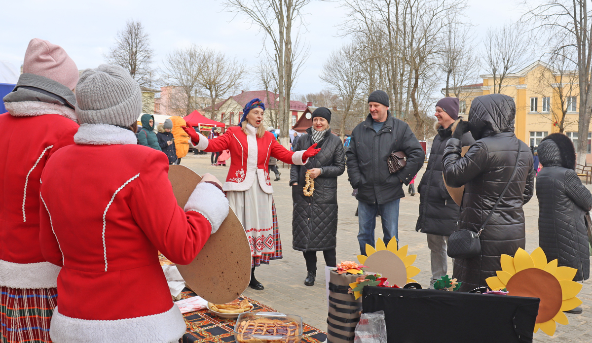 “Широкая Масленица” масштабно прошла в Чаусах