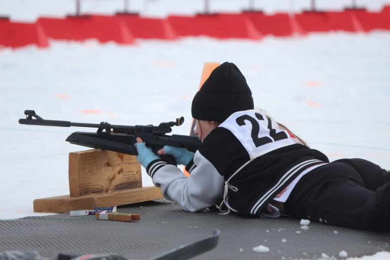 Особенности социально коммуникативного развития детей. Формирование возрастных групп. Возрастные группы возраст. Методы и приемы взаимодействия воспитателя с детьми. Характеристики развития ребенка дошкольного возраста.