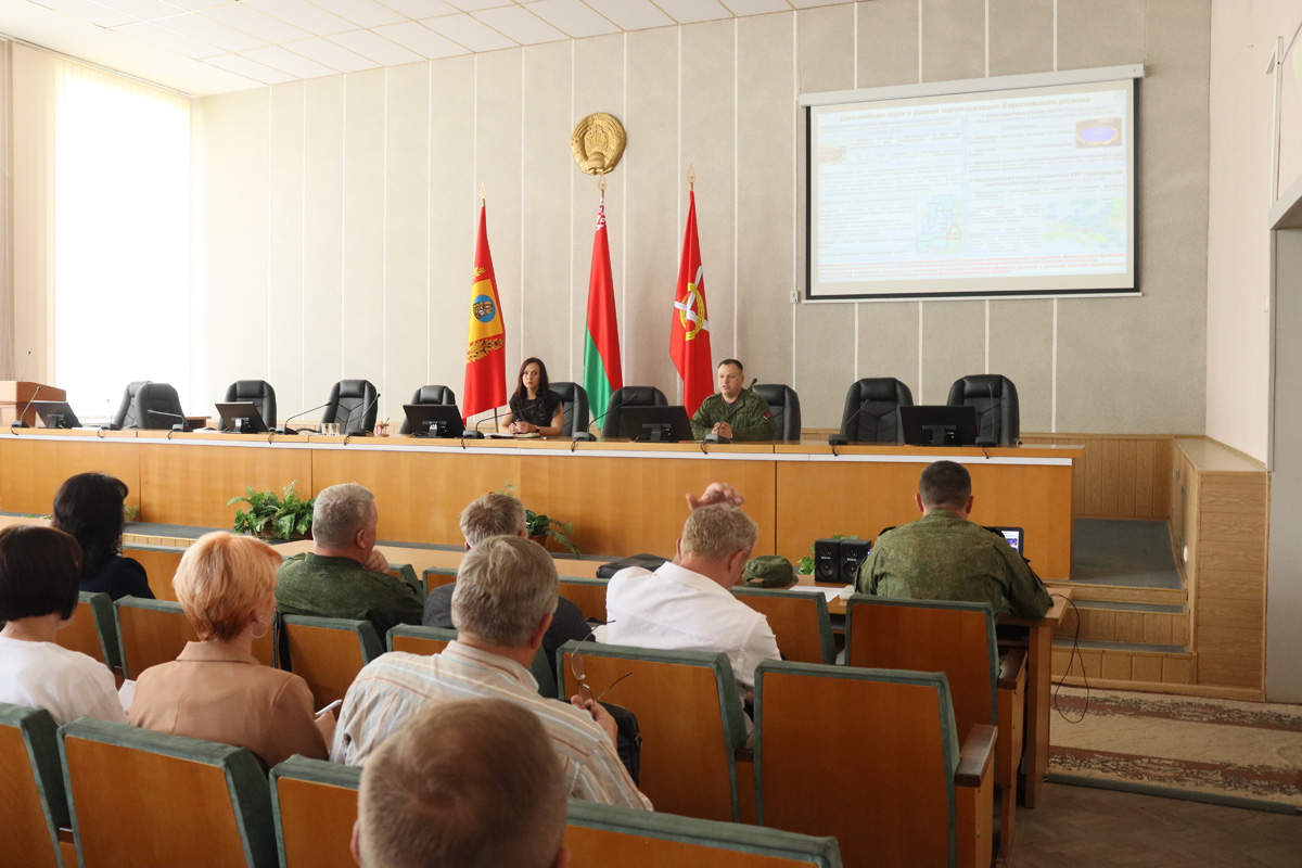 В Чаусском районе прошел сбор командиров отрядов народного ополчения