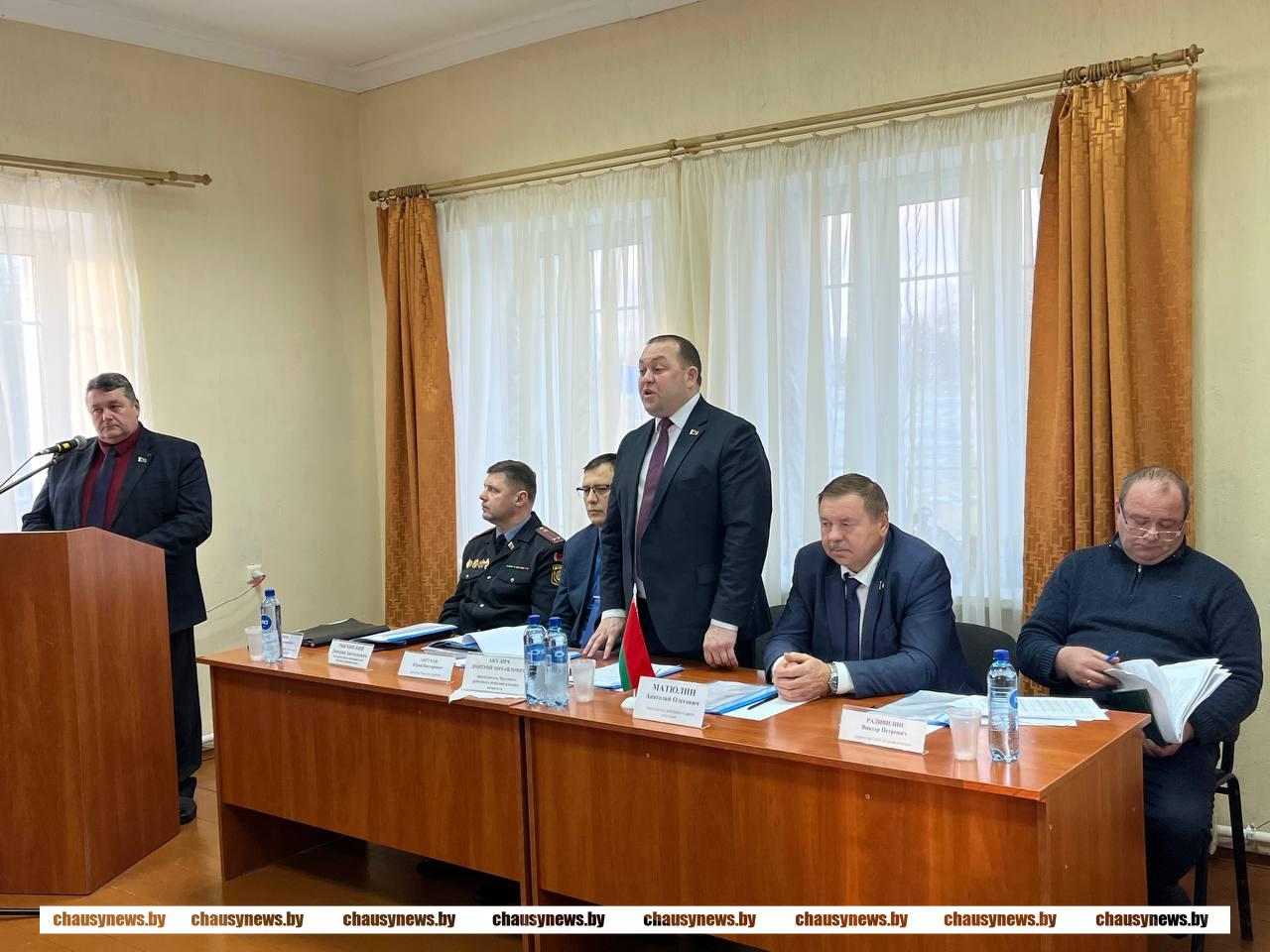 Руководство региона встретилось с жителями агрогородка Войнилы