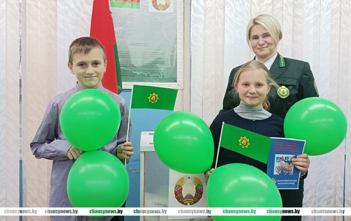 Высокая активность. Как проходит первый день досрочного голосования в Чаусах