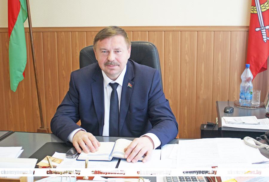 Председатель Чаусского районного Совета депутатов Анатолий Матюлин поделился мнением о значении Указа №74