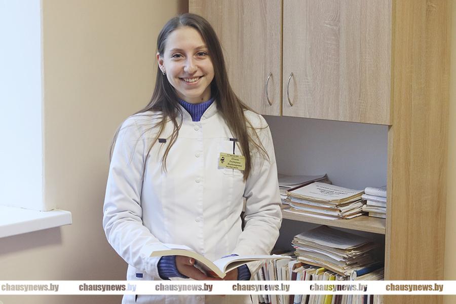 О своём стремлении стать врачом рассказывает молодой медик из Горбович Екатерина Шляева