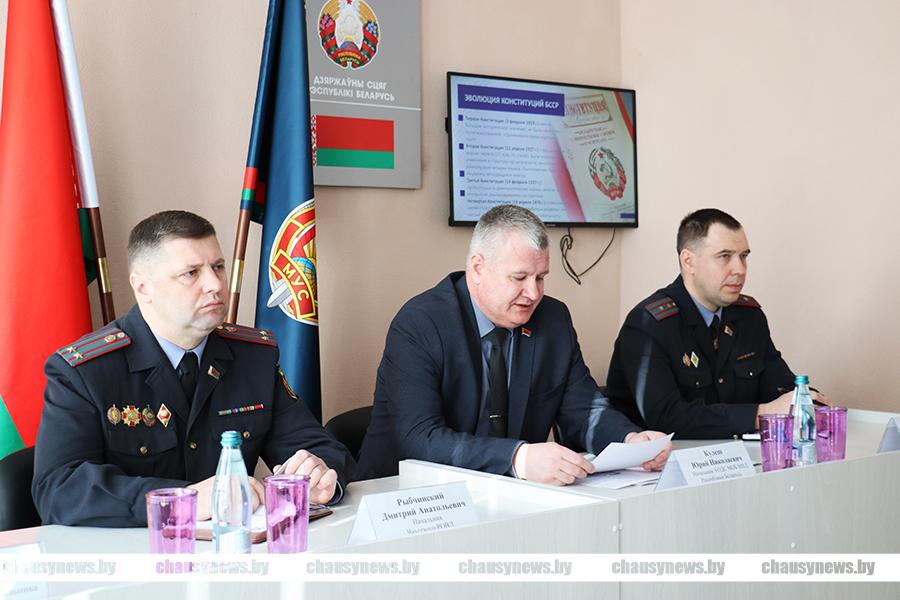 Рассказываем, как проходит Единый день информирования в Чаусском районе