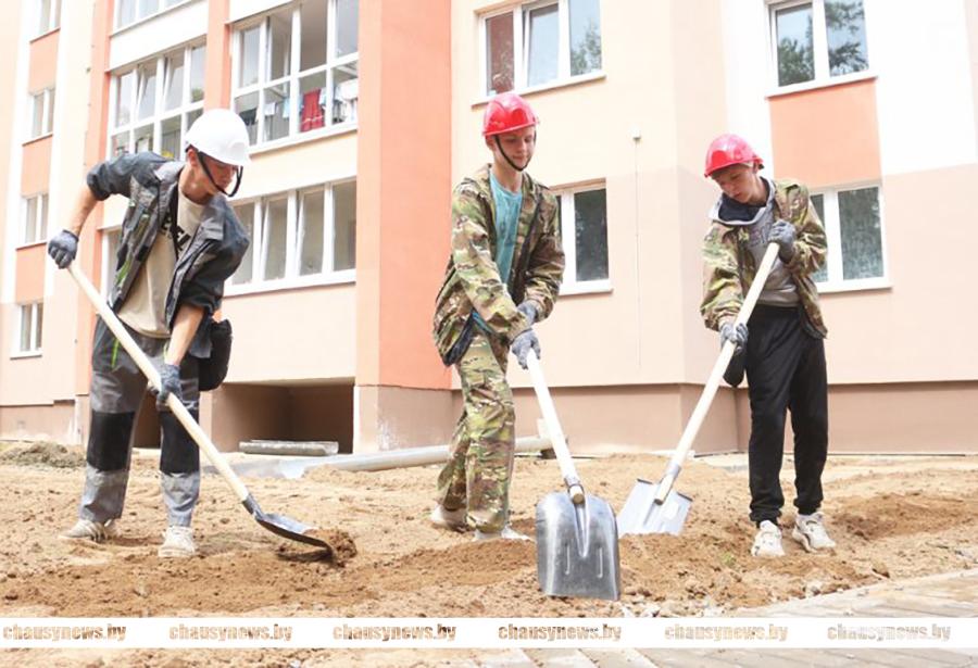 В Беларуси расширяются возможности трудоустройства подростков в возрасте от 14 до 16 лет