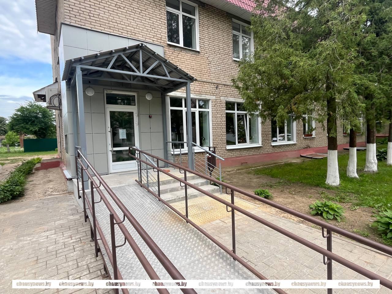 Сегодня Центральная аптека в Чаусах не будет работать до 14.00. Рассказываем почему