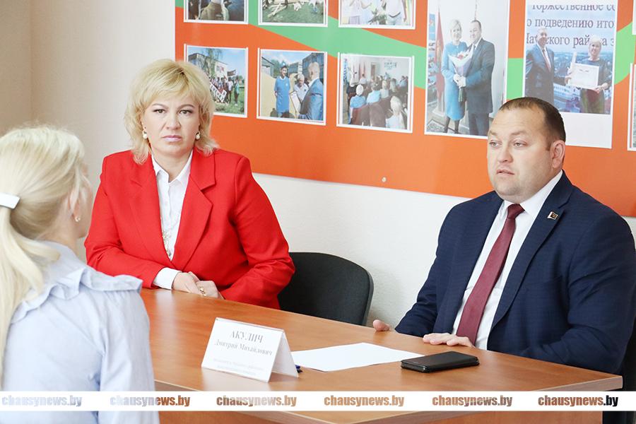 Дмитрий Акулич провел прием граждан в агрогородке Каменкка