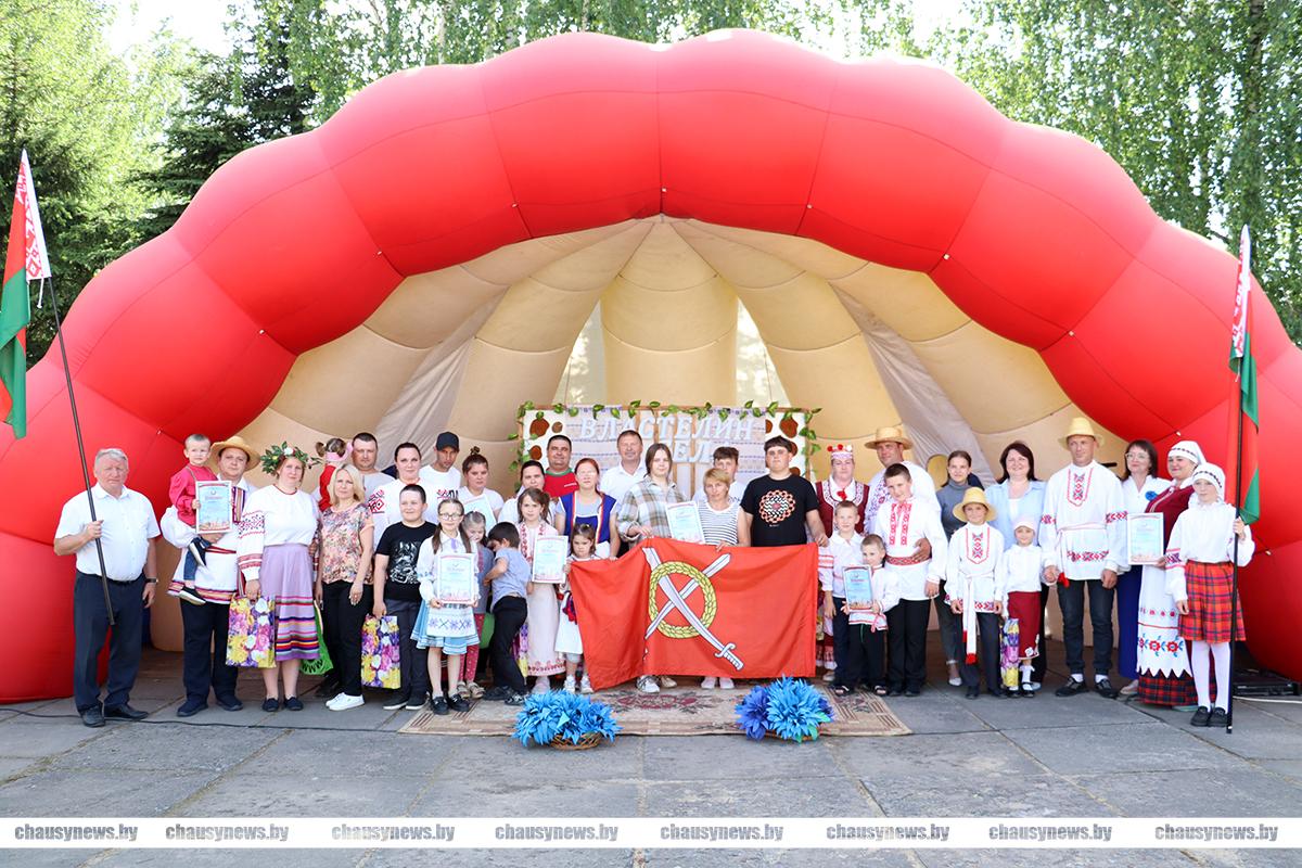 У аграгарадку Ваўкавічы Чавускага раёна праходзіць конкурс “Уладар сяла”