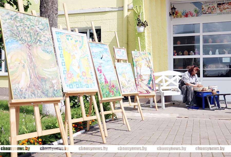 Как в Чаусах отмечают 101-летие района?