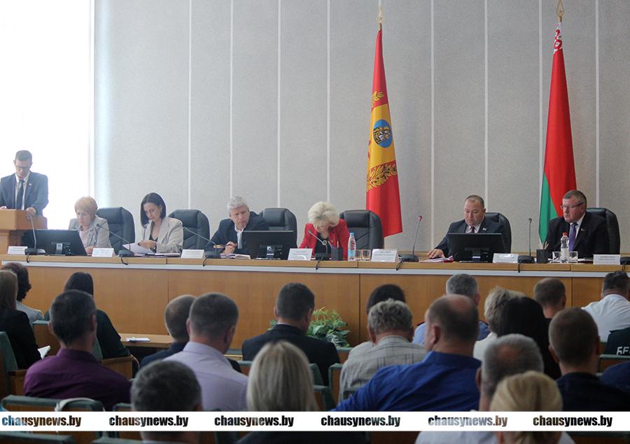 Готовность учреждений образования Чаусского района обсудили во время исполкома