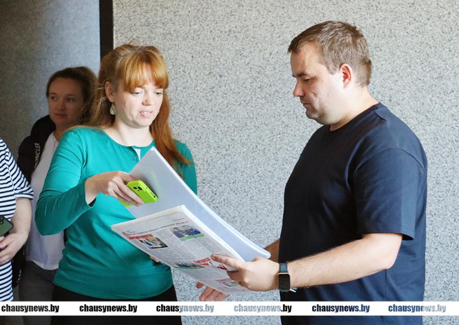 Журналисты чаусской “Искры” встретились с коллективом ЧУПП “Поиск-1”