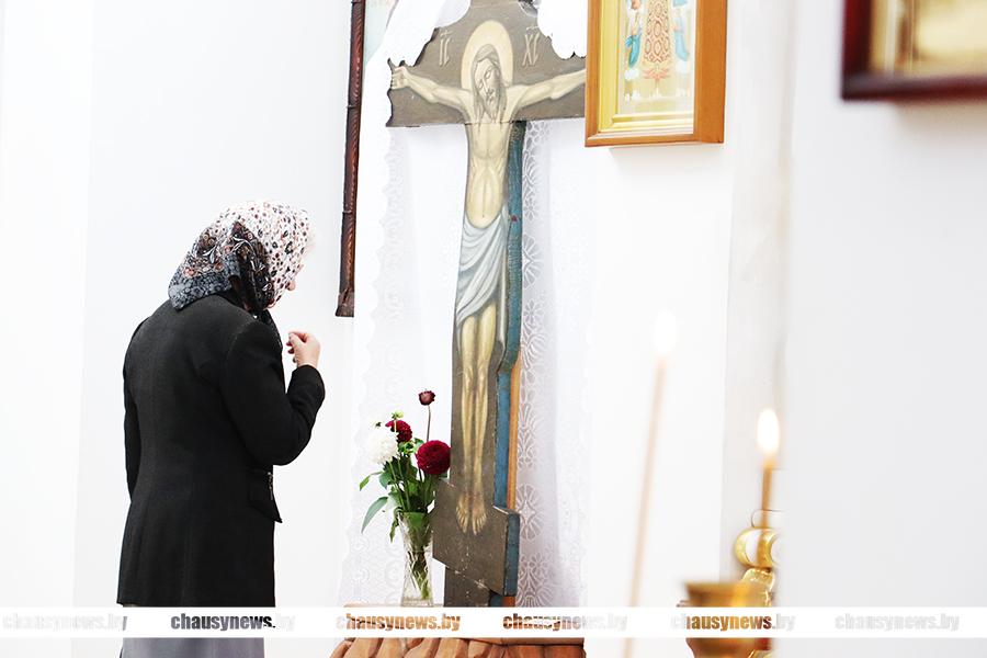 Сегодня православные верующие отмечают Усекновение главы Иоанна Предтечи