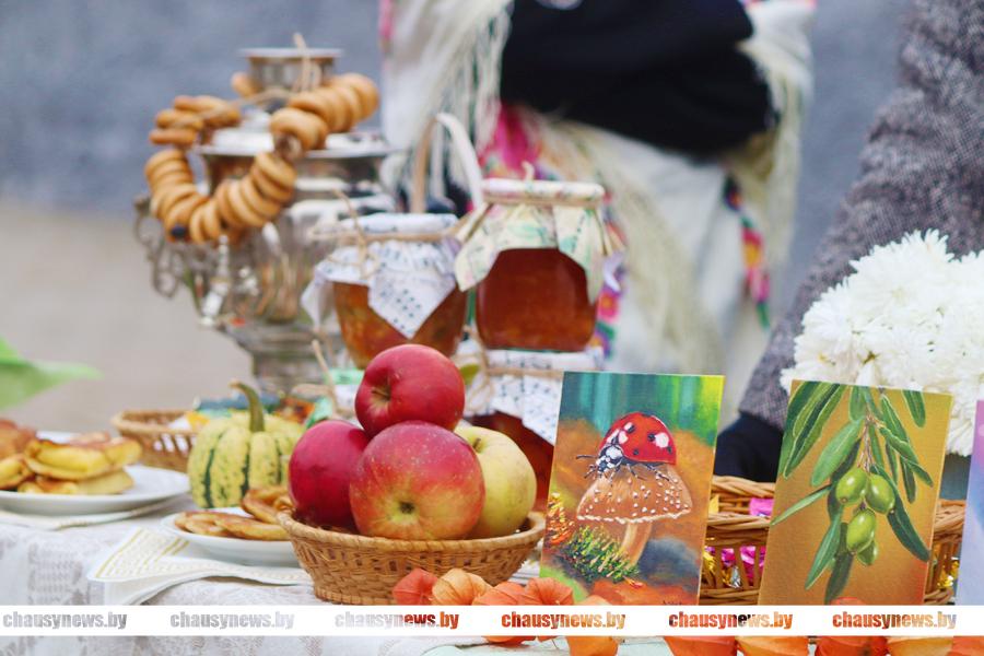 Смотрите график проведения осенних ярмарок в Чаусском районе