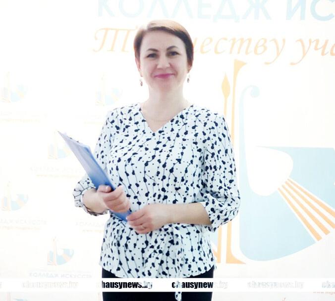 Больше 25 лет Наталья Карпенко прививает чаусским ребятам любовь к музыке