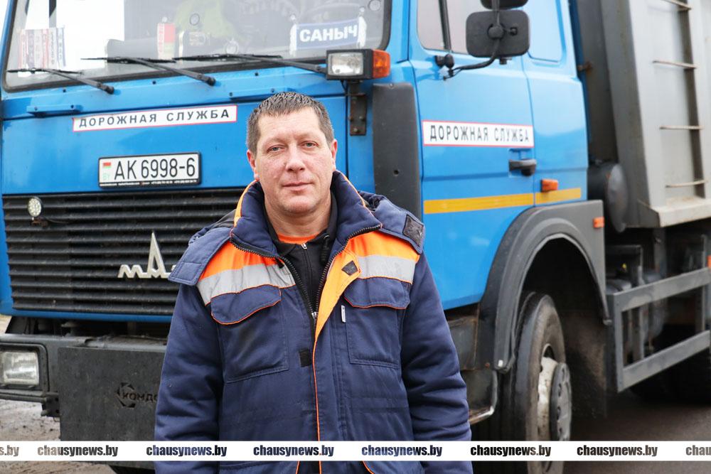 В работе дорожника необходима дисциплинированность, считает Александр Толстик, водитель ЛДД-793 ДЭУ-79