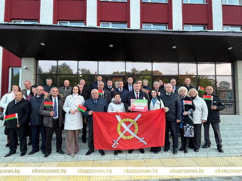 Делегация Чаусского района принимает участие в областном фестивале-ярмарке «Дожинки-2025» в Кричеве