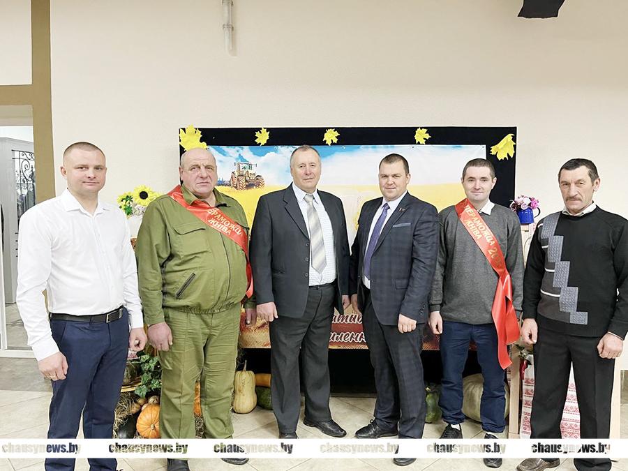 Чаусы готовятся отметить Дожинки: посмотрели, какая атмосфера в районном Доме культуры