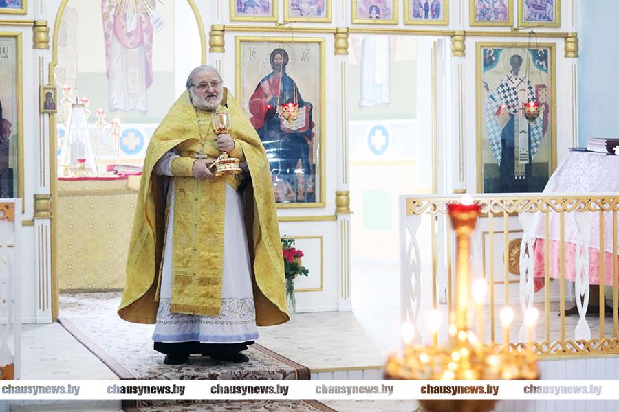 В Благовичах отметили двойной праздник — День памяти Николая Чудотворца и завершение ремонта храма