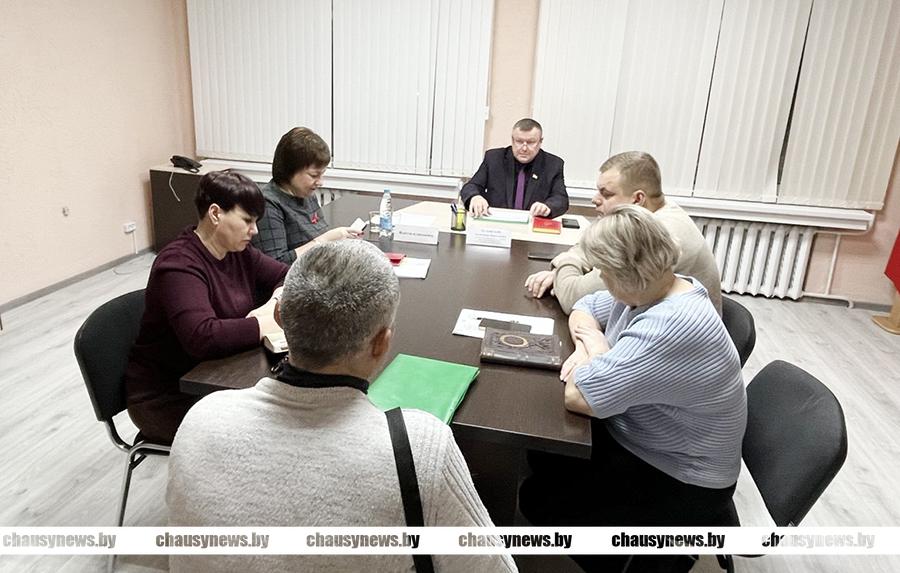 С какими вопросами пришли граждане на личный прием к первому заместителю председателя Чаусского райисполкома?