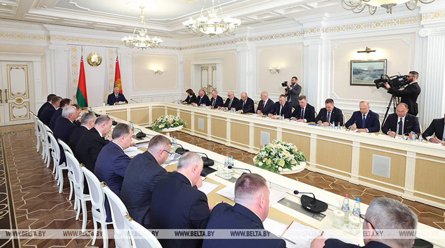 Александр Лукашенко назвал инициативу «Один район — один проект» стратегической задачей в региональном развитии