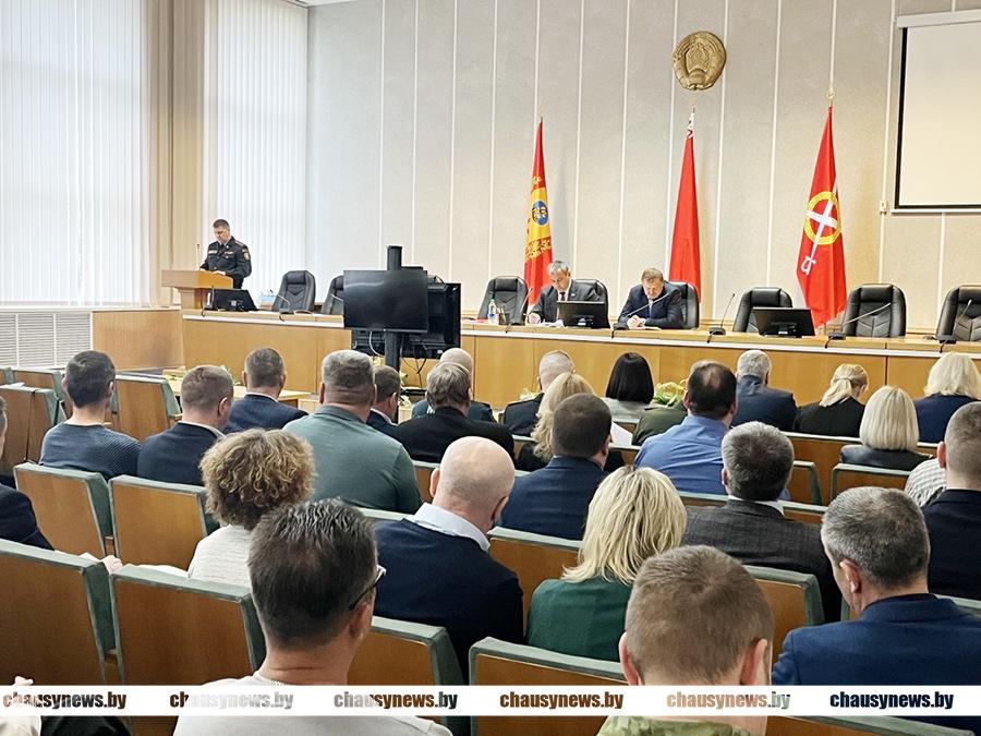 Какие вопросы обсуждались в Чаусах на аппаратном совещании при руководителе региона Сергее Дорожкине