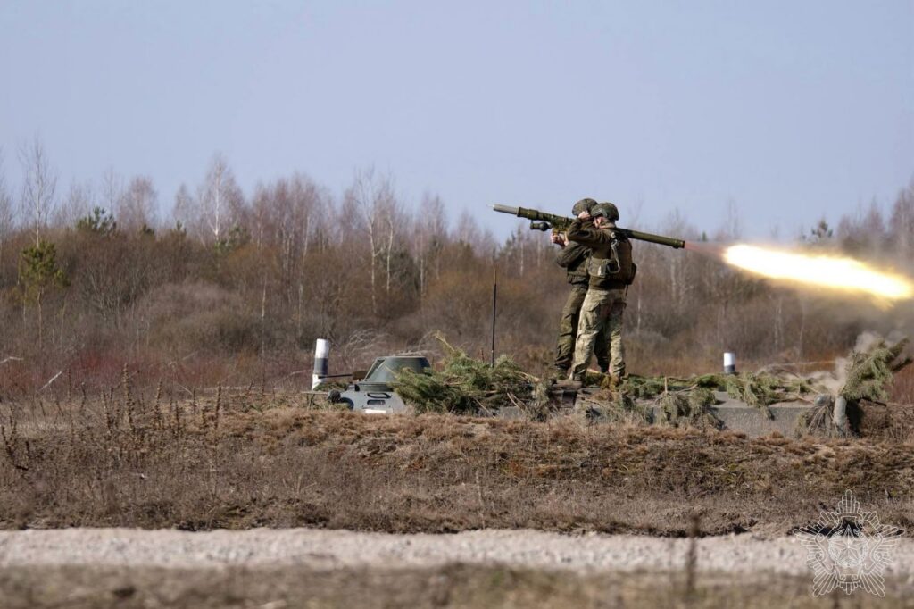 В Беларуси начались военные учения с ядерным оружием – Минобороны пояснило