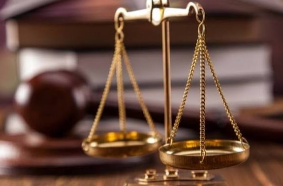 За взятки в 87 тысяч долларов экс-руководитель могилевского предприятия проведет восемь лет в колонии усиленного режима