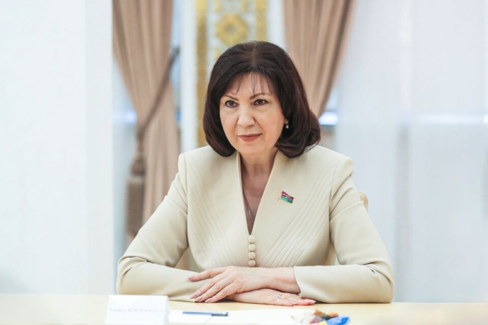 Наталья Кочанова поздравляет белорусов с Днем Независимости