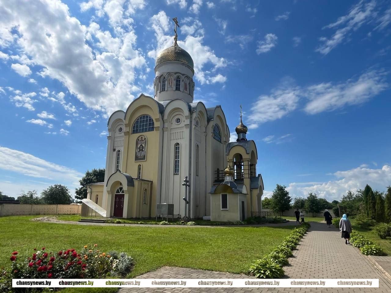 Узнали для вас распорядок богослужений в церкви Вознесения Господня в Чаусах. Скоро Медовый Спас.