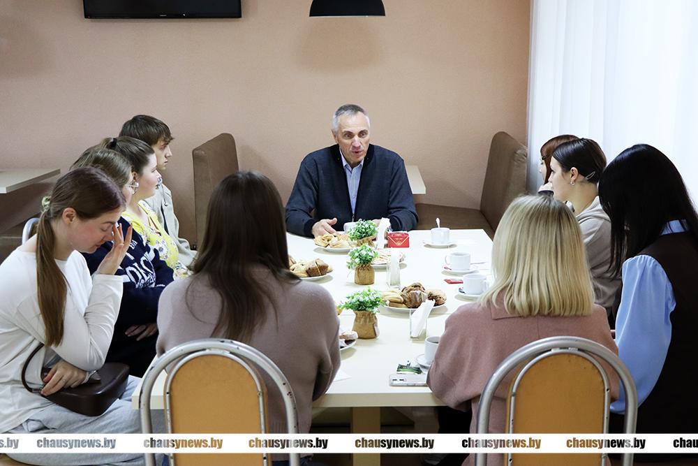 Руководство Чаусского райпо встретилось с молодыми специалистами